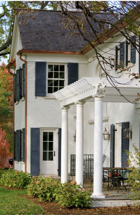 white house navy blue shutters